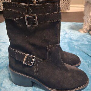 Vince Camuto short, black, leather boot. 9.5M Chunky heal